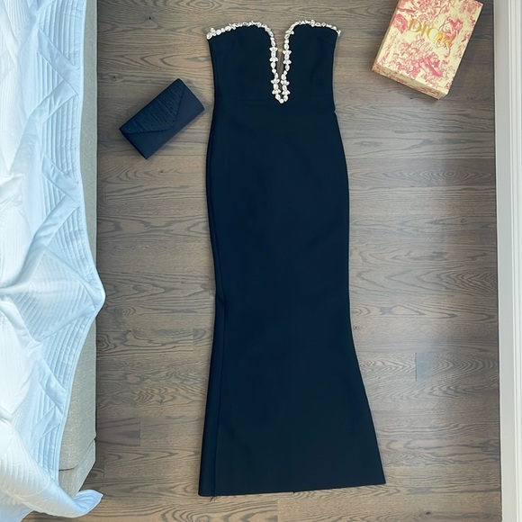 Black Strapless embellish gown - Picture 2 of 5